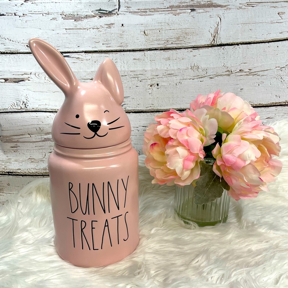 Rae Dunn bunny cookie 🍪 jar pink NWOT